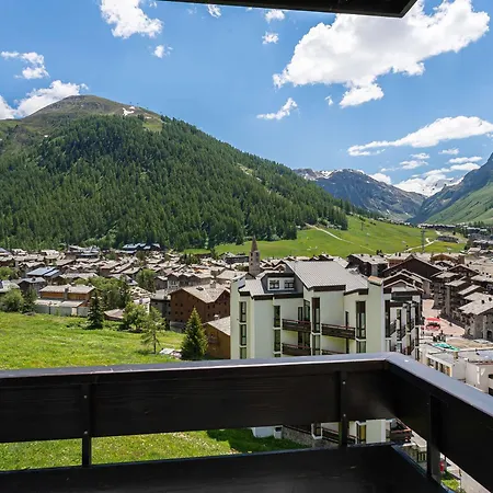 Apartamento Grand à : 4 Pièces, 95m², 7 Pers, Balcons, Parking, Exposé Sud-est - Fr-1-567-4